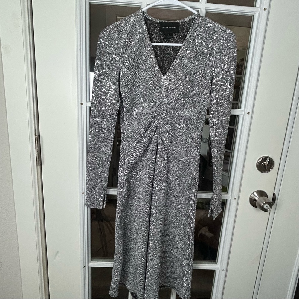 Donna‎ Morgan Silver Long Sleeve Dress